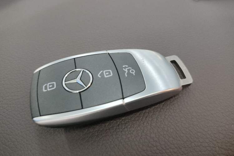 Used Mercedes-Benz GLC 2021 GLC 300 L 4MATIC Dynamic Model