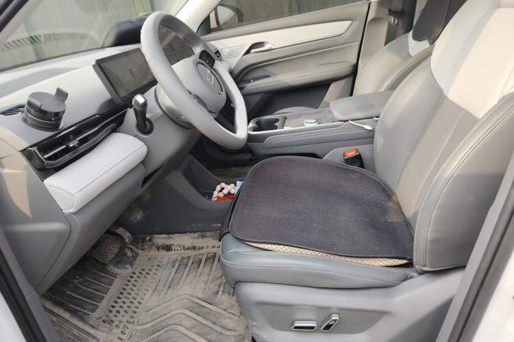 Used Bestune Yueyi 03 2025 565km Enjoy Edition