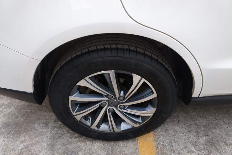 Used Geely Auto Vision X6 2020 1.4T CVT Luxury Edition
