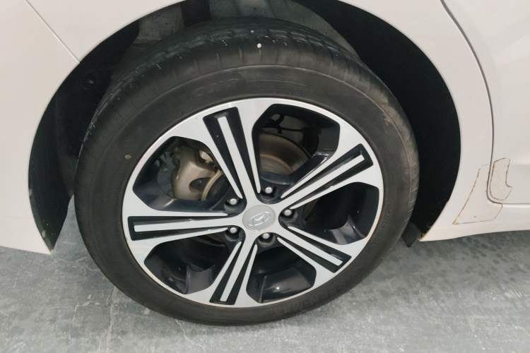 Used Hyundai Elantra 2018 1.4T Dual-Clutch Xuan Dong · Dynamic Edition