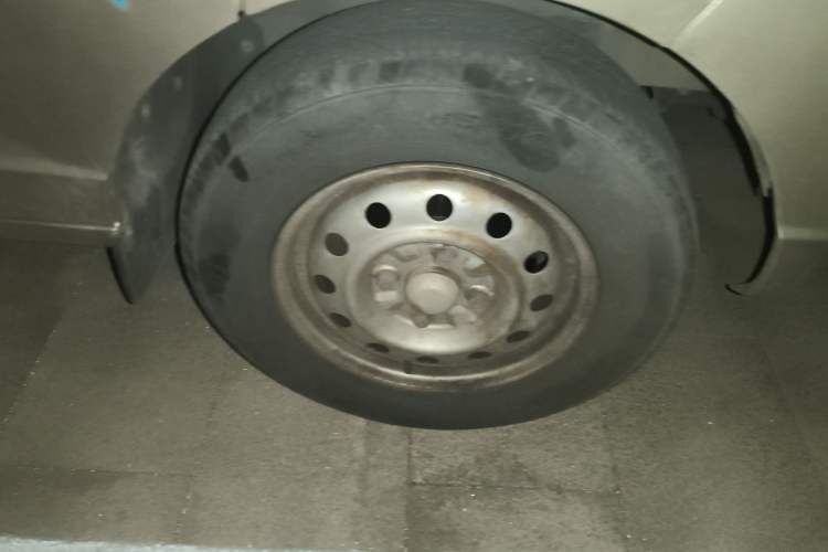 Used Wuling Rongguang 2014 1.2L S Base Model
