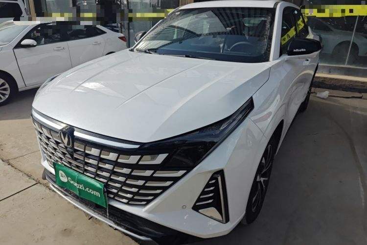 Used Changan UNI-Z New Energy 2024 Blue Whale Smart Electric iDD 125km Beyond Edition