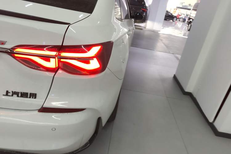 Used Chevrolet Monza 2019 RS 330T Automatic Comfort Edition China VI Standard
