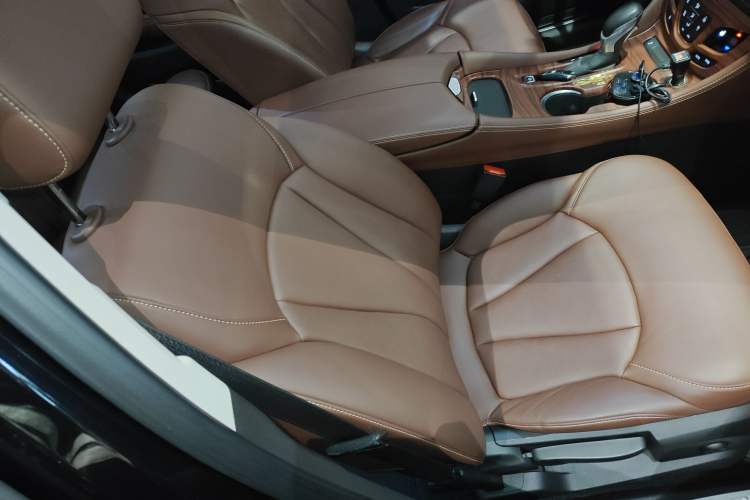 Used Buick Envision 2020 28T Four-Wheel Drive Elite Version
