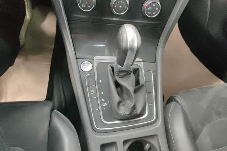 Used Volkswagen Golf 2019 280TSI DSG Luxury Version China V Standard
