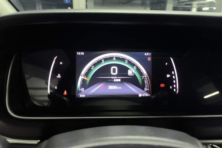 Used GAC Trumpchi M6 2023 PRO 270T DCT Luxury Edition
