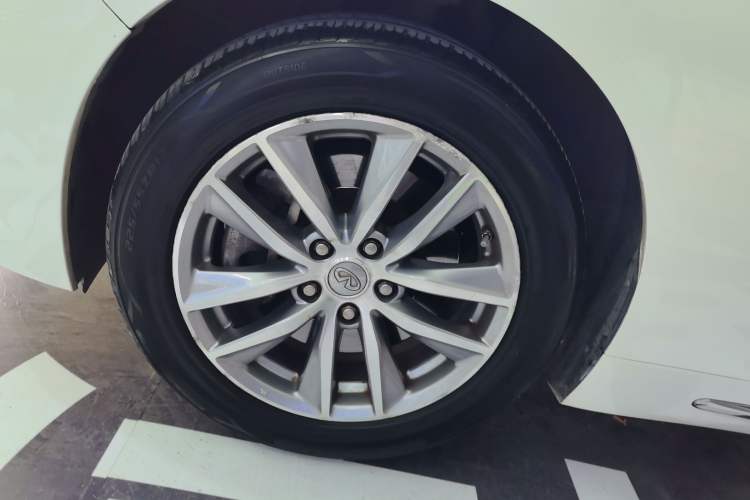 Used Infiniti Q50L 2016 2.0T Comfort Edition
