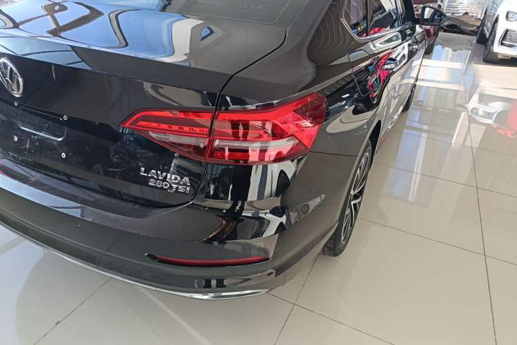 Used Volkswagen Lavida 2019 280TSI DSG Luxury Edition China VI Standard