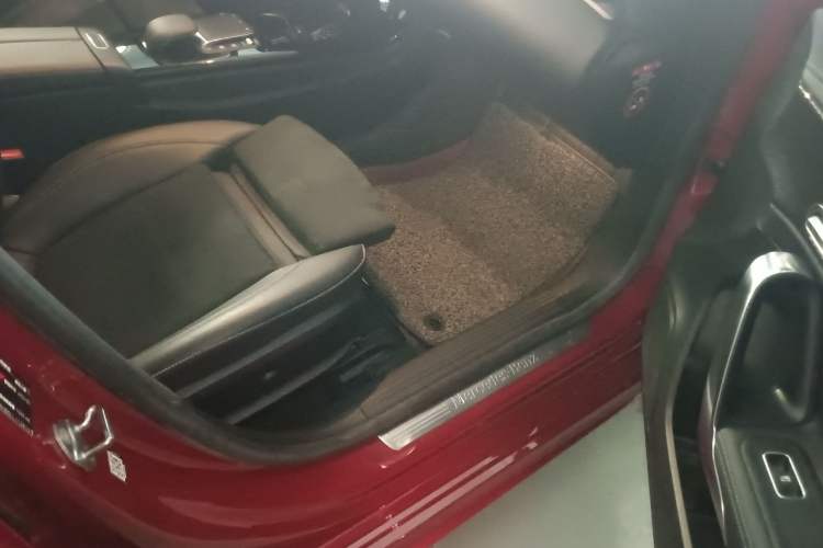 Used Mercedes-Benz A-Class 2020 Restyled A 200 L Sport Sedan Fashion Version
