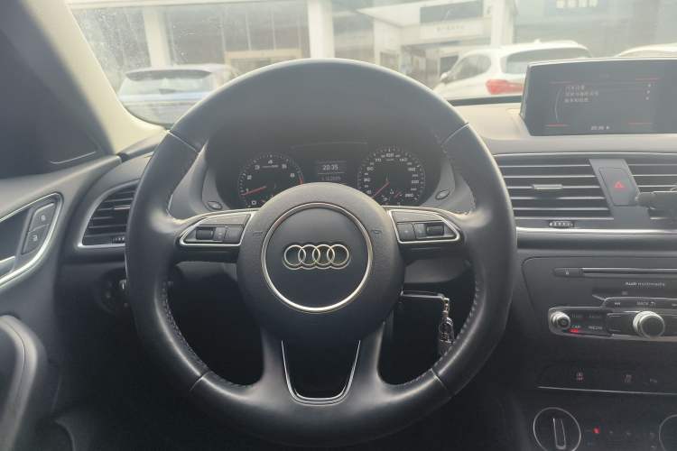 Used Audi Q3 2018 30th Anniversary Edition 35 TFSI Fashion Model