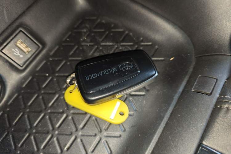 Used Toyota Wildlander 2023 2.0L CVT Two-Wheel Drive Urban Edition
