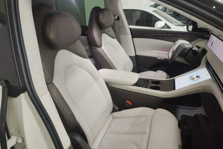 Used  LS7 2024 90 kWh Max Elite Rear-Drive Version