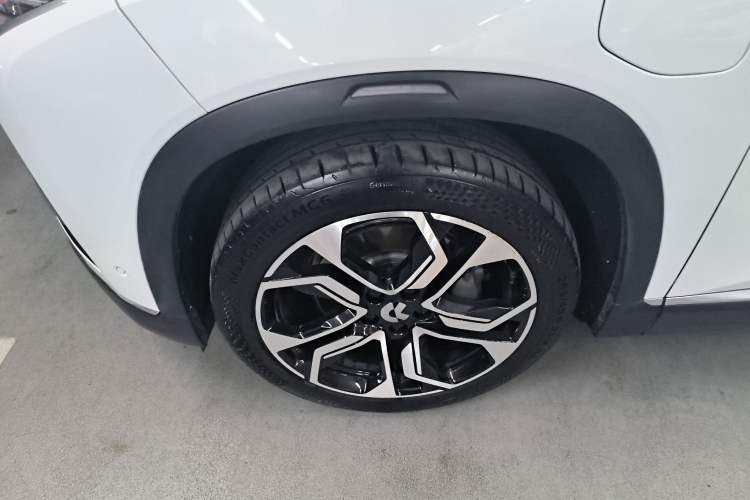 Used Nio ES8 2020 415 km Signature Edition 6-Seater Version
