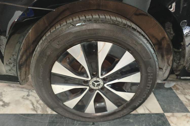 Used Mercedes-Benz Vito 2023 2.0T Elite Version 7 Seats
