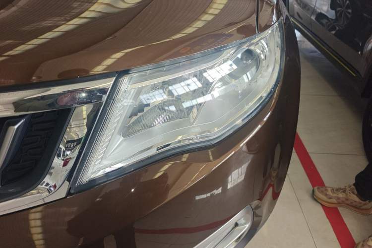 Used Geely Auto Emgrand X7 Sport 2016 2.0L Manual Smart Connect Version
