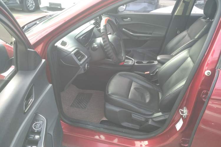 Used Ford Escort 2015 1.5L Automatic Fashion Model
