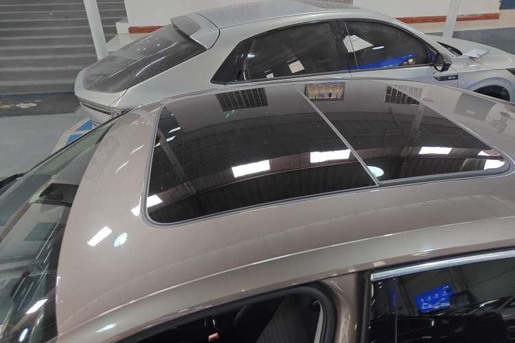 Used Volkswagen Magotan 2017 330TSI DSG Luxury Model
