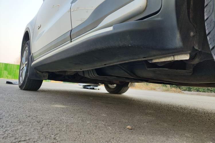 Used Geely Auto Emgrand X7 Sport 2018 1.8TD Automatic Two-Wheel Drive Smart 4G Connected Version