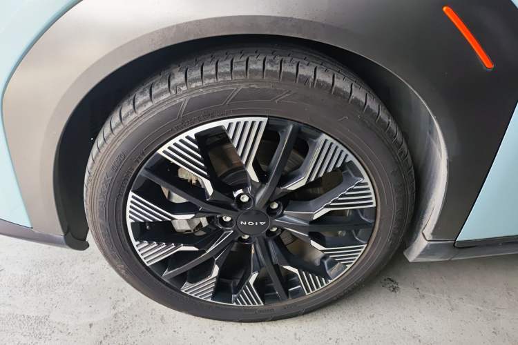 Used AION Y 2021 70 Enjoyment Tech Edition
