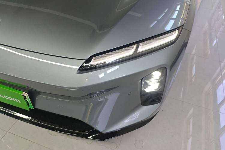 Used Nio ET5T 2025 75 kWh Touring
