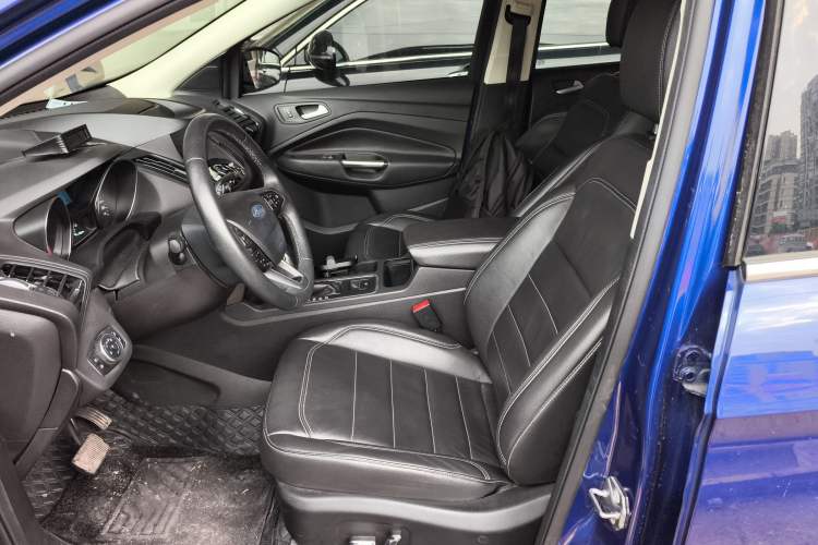 Used Ford Kuga 2018 EcoBoost 180 Two-Wheel-Drive Platinum Edition
