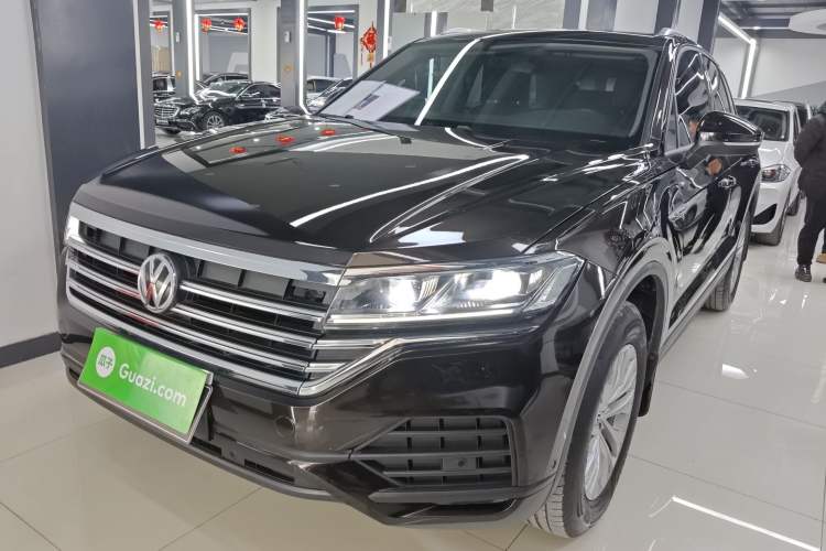 Used Volkswagen Touareg 2019 2.0 TSI Flagship Edition China VI