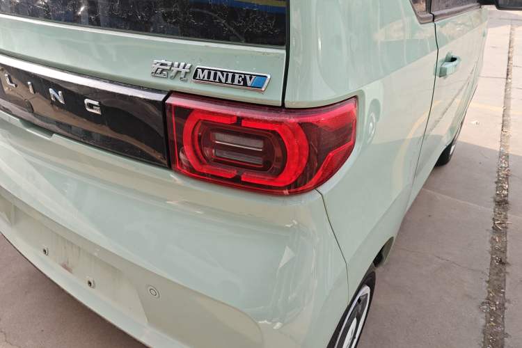 Used Wuling Hongguang MINIEV 2022 Macaron Fashion Model Lithium Iron Phosphate