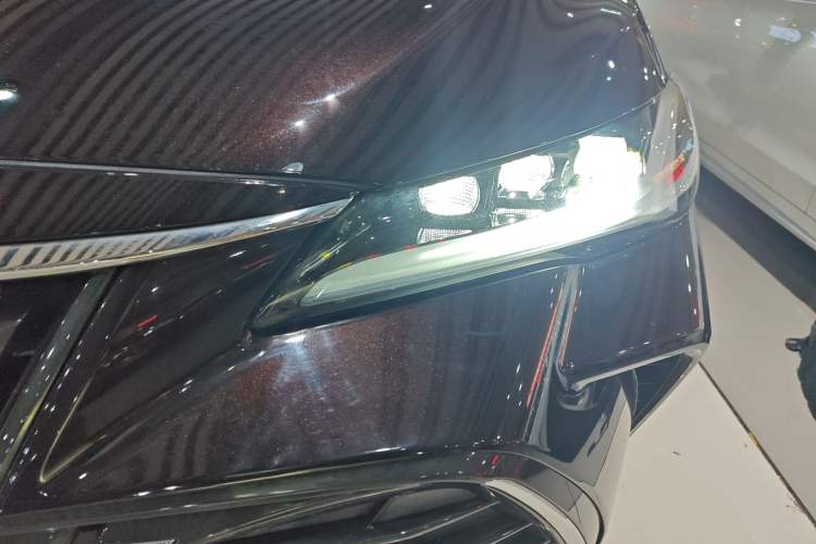 Used Toyota Avalon 2022 2.0L Luxury Edition
