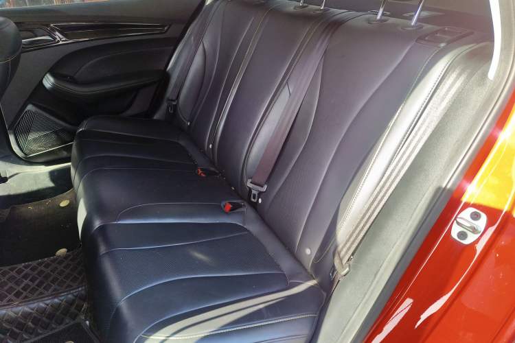 Used Roewe i5 2021 1.5T GT DCT Light-Speed Edition
