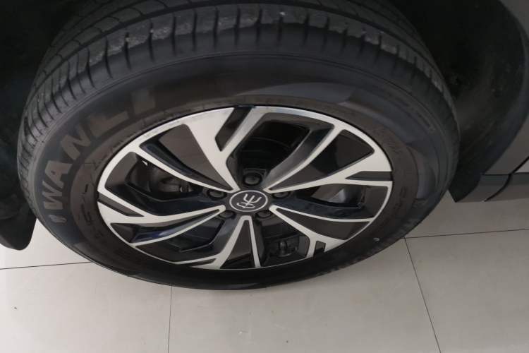 Used BYD Song Pro New Energy 2025 2nd Generation Intelligent Driving Version DM-i 75KM Leading Edition
