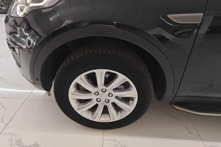 Used Land Rover Discovery Sport 2018 240 PS SE Version
