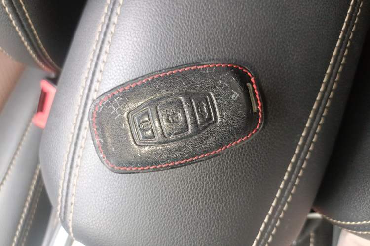 Used BYD Song 2016 GaiShi Edition 1.5TID Automatic Elite Model
