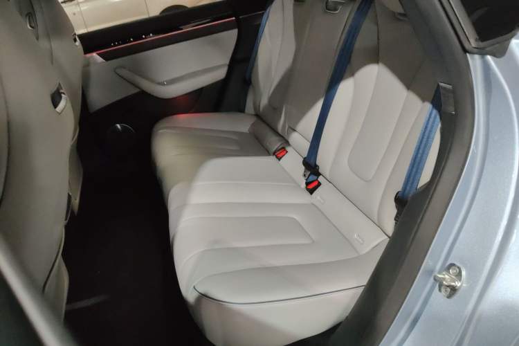 Used Hima Luxeed S7 2024 Max
