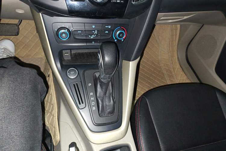 Used Ford Focus 2017 Sedan 1.6L Automatic Comfort Plus SmartDrive Edition