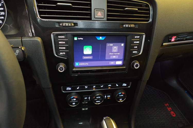 Used Volkswagen Golf GTI 2016 2.0 TSI GTI
