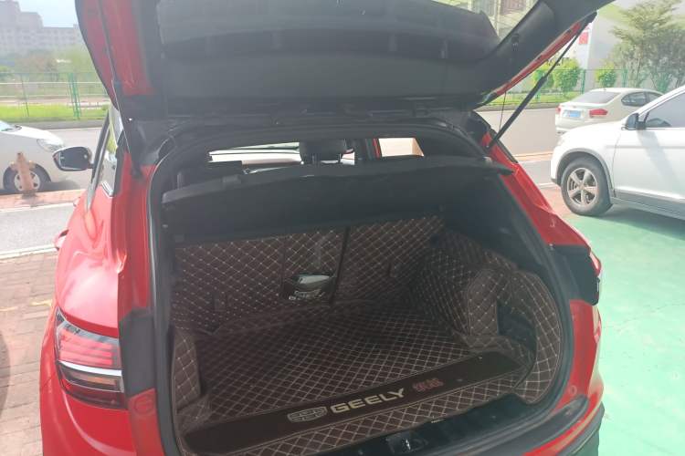 Used Geely Auto Coolray 2019 Sport Model 260T DCT Battle China V Standard
