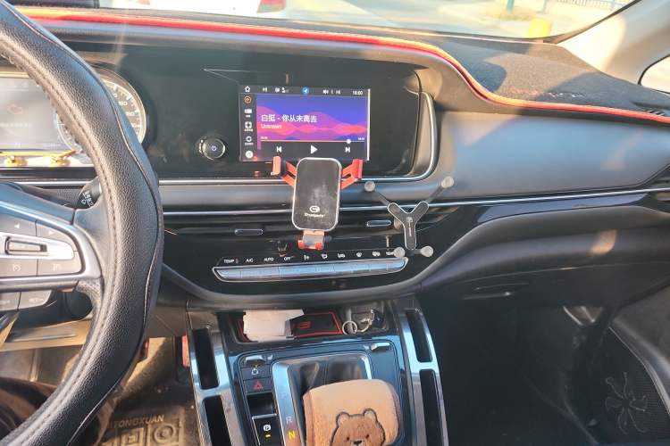 Used GAC Trumpchi M6 2019 270T Automatic Luxury Edition (7-seater) China V Standard
