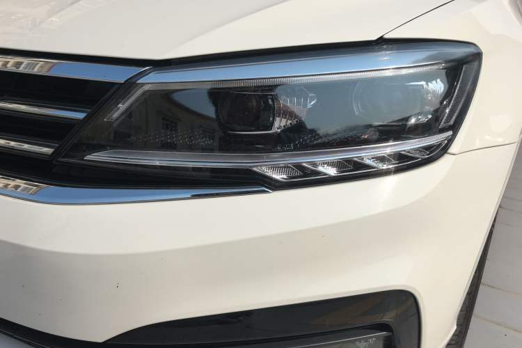 Used Volkswagen Lamando 2019 280TSI DSG Comfort Edition China VI standard
