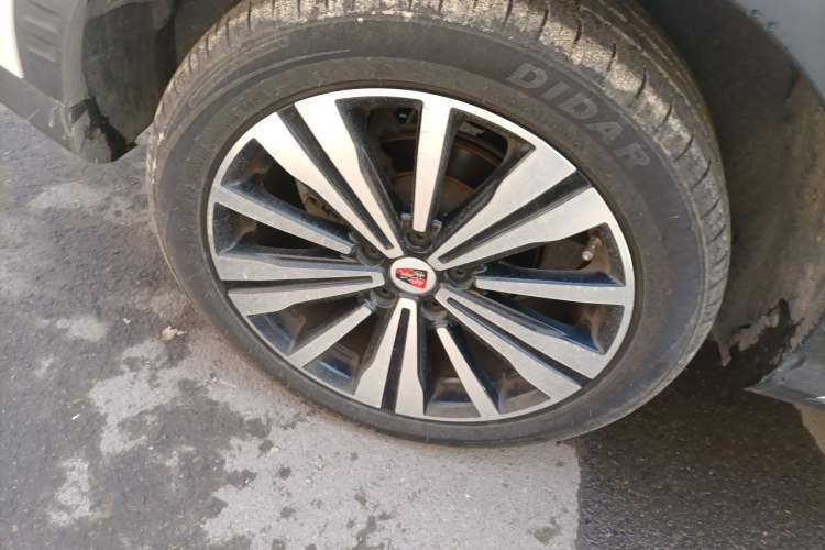 Used Roewe RX5 New Energy 2017 ERX5 EV400 Electric Internet Flagship Edition
