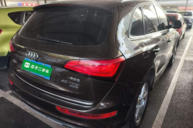 Used Audi Q5 2018 Collector's Edition 40 TFSI Ambition Model
