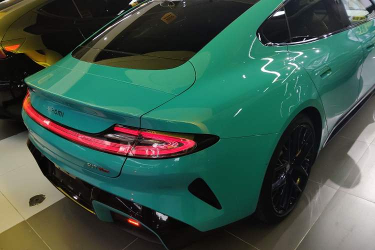 Used  SU7 2024 Four-Wheel Drive Ultra-Long Range Advanced Intelligent Driving Max Edition