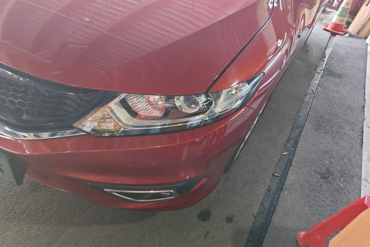 Used Honda Jade 2016 1.8L Automatic Comfort Elite Version 5 Seats