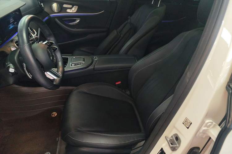 Used Mercedes-Benz E-Class 2021 Restyled E 260 Luxury Sports Edition
