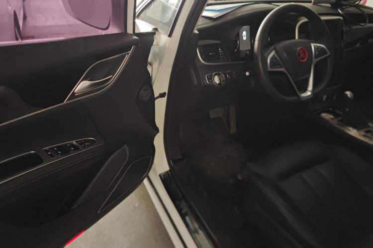 Used BYD Song MAX 2017 1.5T Automatic Smart Connect Elite 7-Seater
