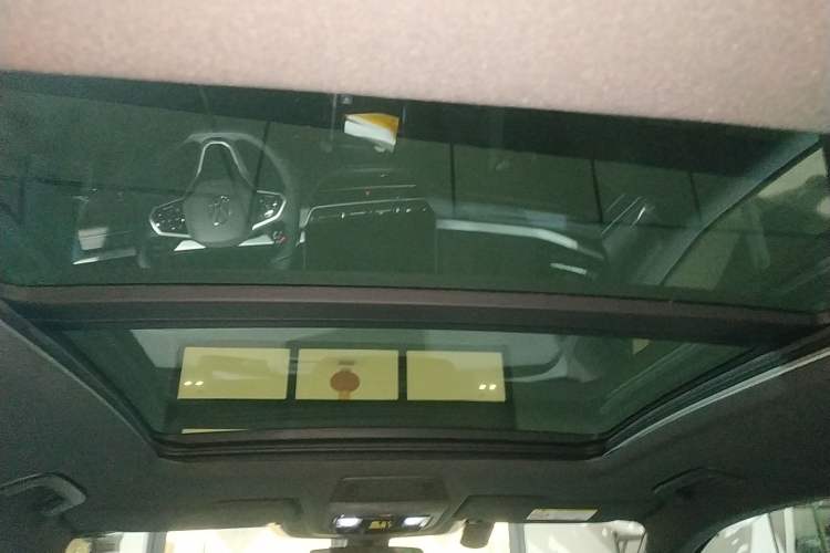 Used Volkswagen Passat 2025 Pro 380TSI Starry Dragon Luxury Edition
