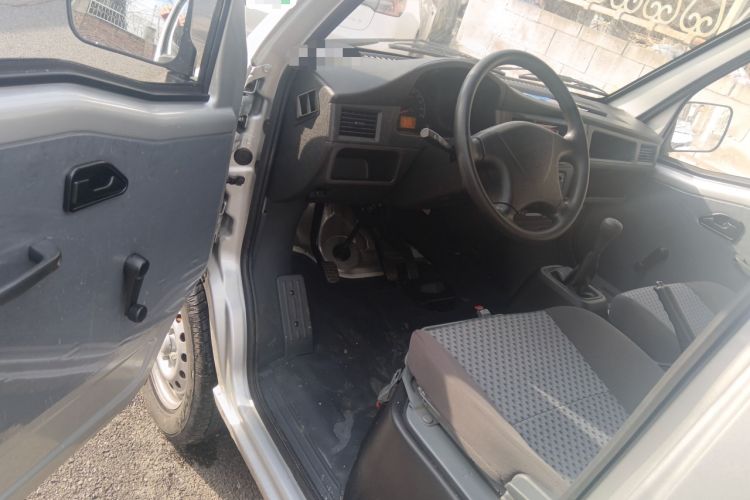 Used Wuling Zhiguang 2023 1.5L Practical Version 5/7 Seats