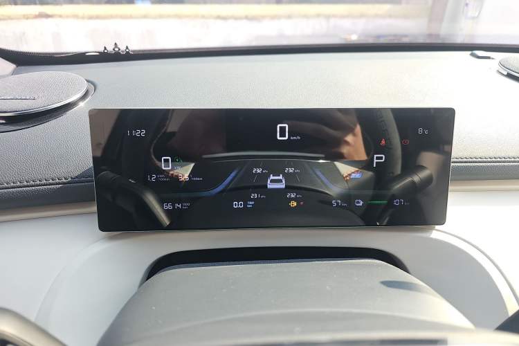 Used  Galaxy Xingjian 7 EM-i 2025 120km Launch+ Version
