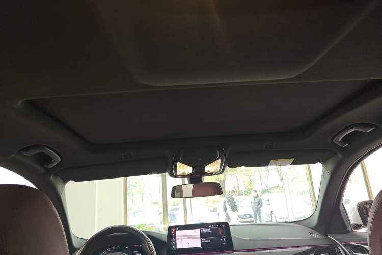 Used BMW 5 Series 2022 Second Facelift 525Li M Sport Package