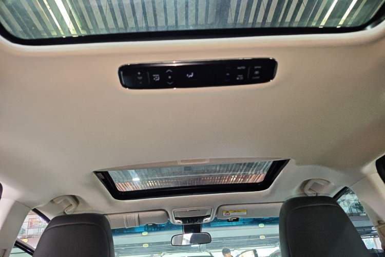 Used Honda Odyssey 2022 2.0L eHEV Sharp·Luxury Edition