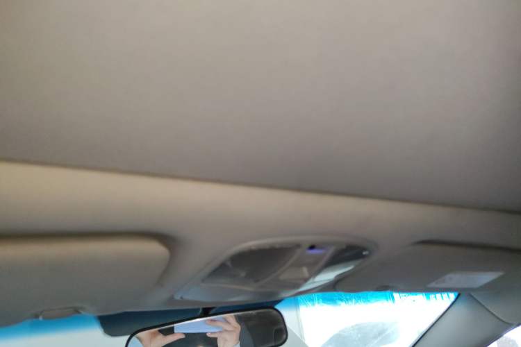 Used Hyundai Sonata 2014 2.4L Automatic Leading Edition China IV Standard
